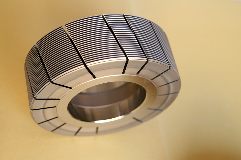 Rulli profilatori in HSS per mole abrasive - Crushing rollers for grinding wheels